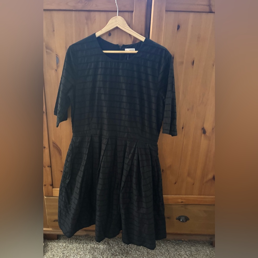 GAP Black Textured Long Sleeve Fit-and-Flare Dress